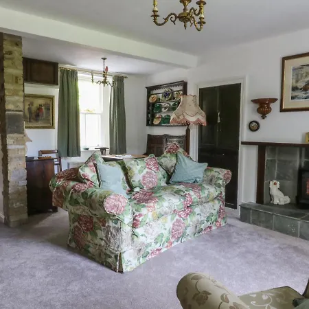 Sally's Holiday home Carleton